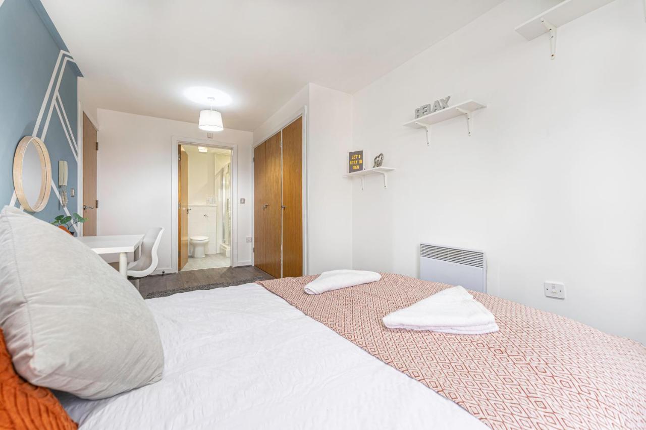 Jkg Property Solutions Presents Cosy City Apartment コヴェントリー エクステリア 写真