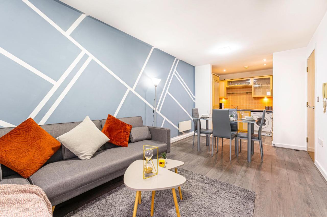 Jkg Property Solutions Presents Cosy City Apartment コヴェントリー エクステリア 写真