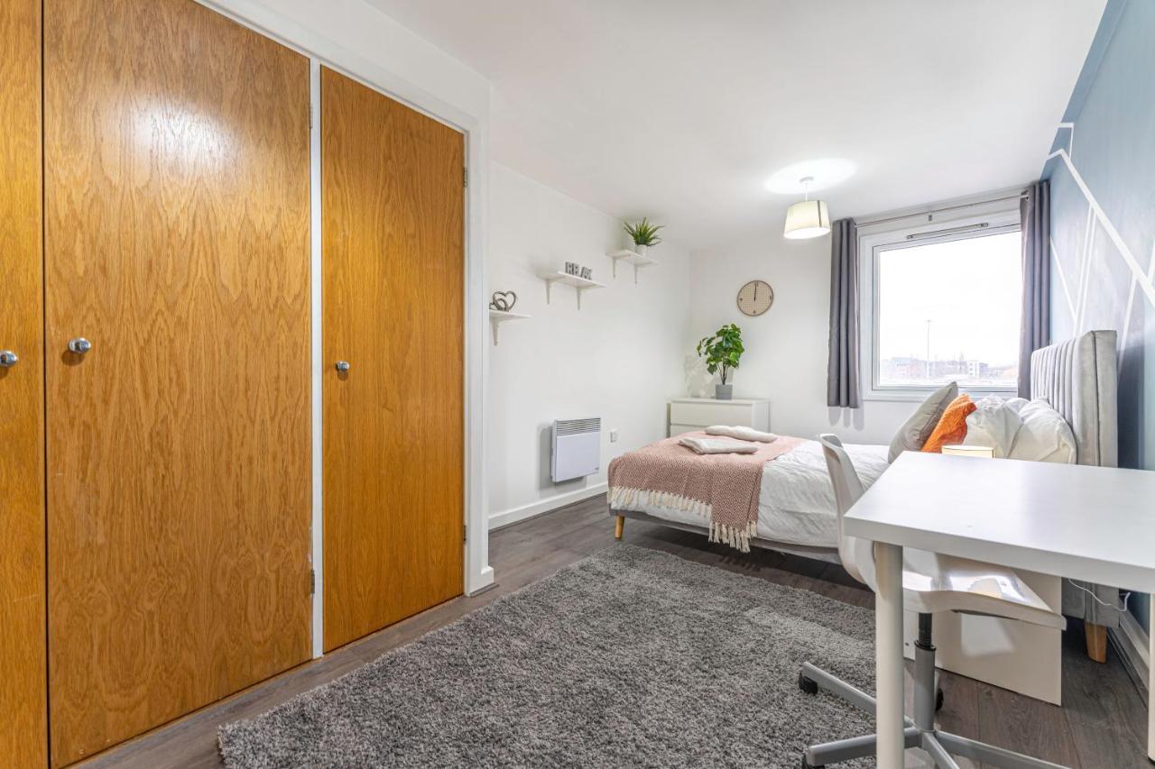 Jkg Property Solutions Presents Cosy City Apartment コヴェントリー エクステリア 写真