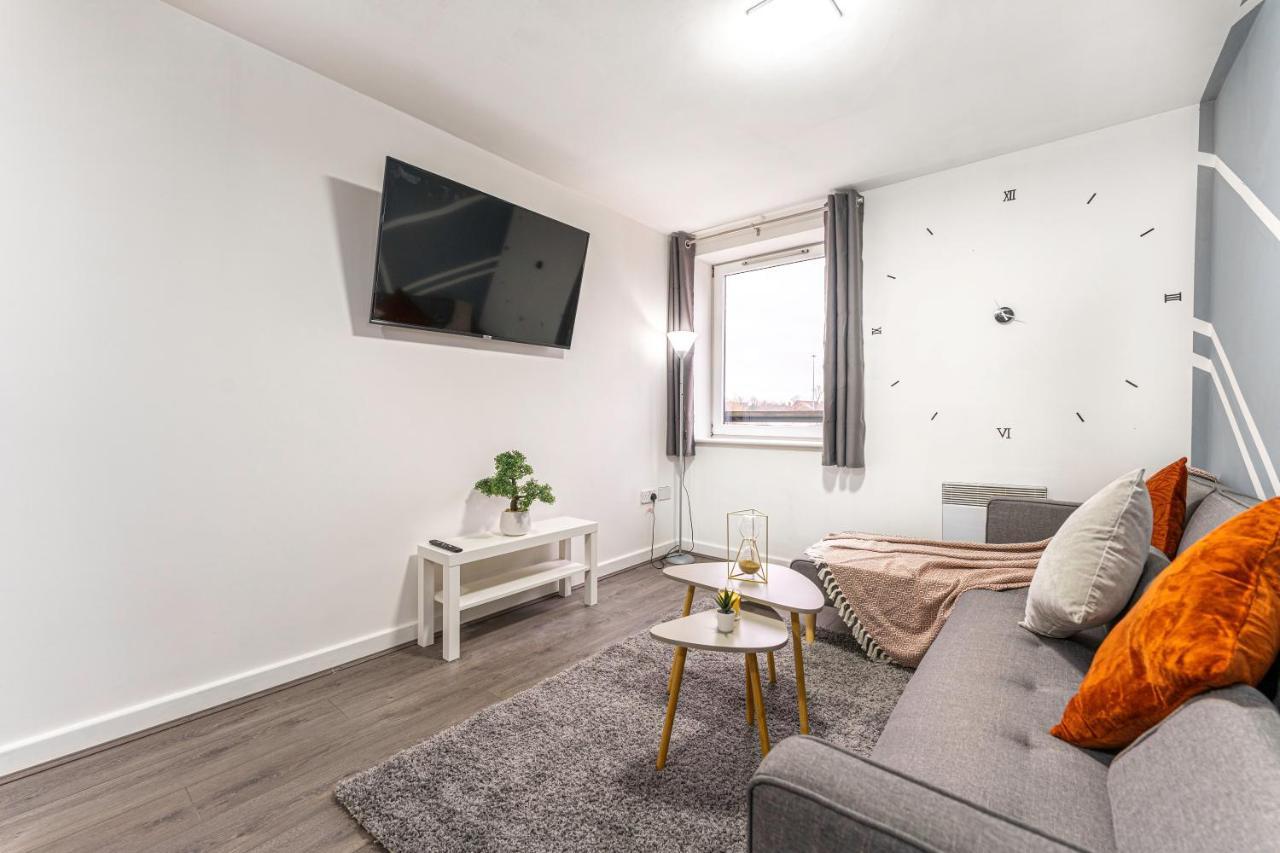 Jkg Property Solutions Presents Cosy City Apartment コヴェントリー エクステリア 写真